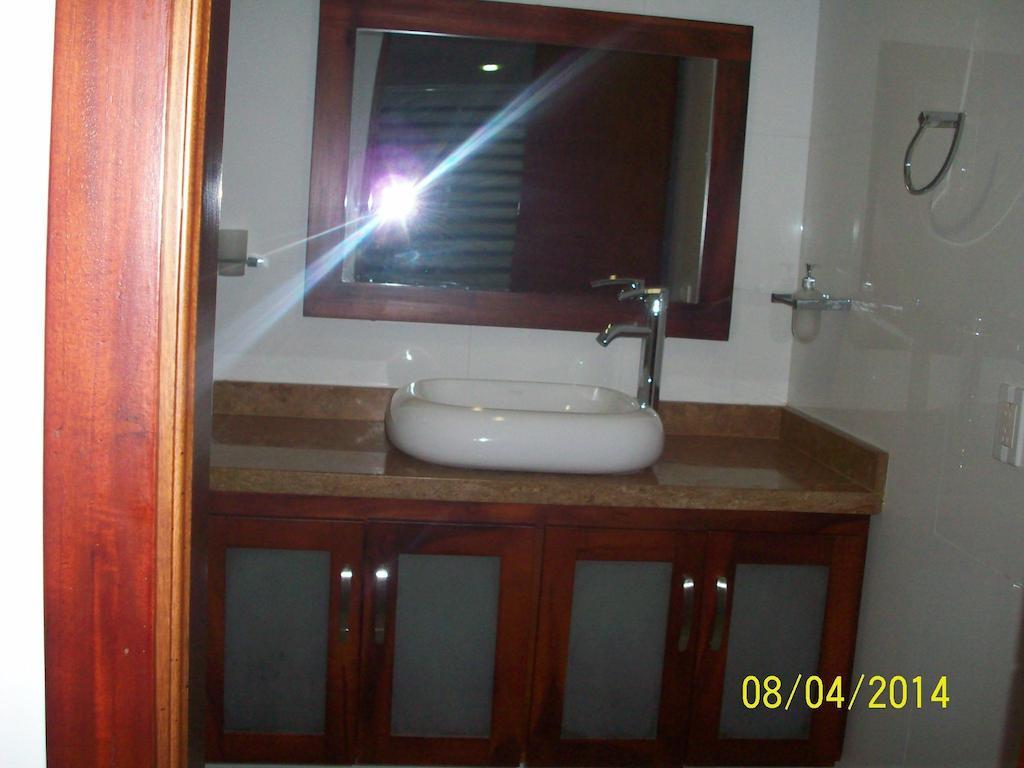 Apartamento Con Vista Al Laguito Y Al Mar Cartagena Exterior photo